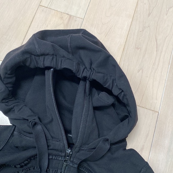 Lululemon soft stretch define hooded ruffle trim jacket 2 - Picture 9 of 13